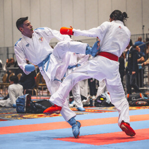 PUNOK WKF Approved Shin-Step Guard XS Red